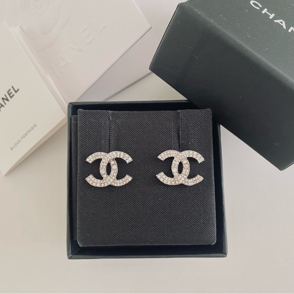 Chanel CC Crystal Earrings - Picture 1 of 3